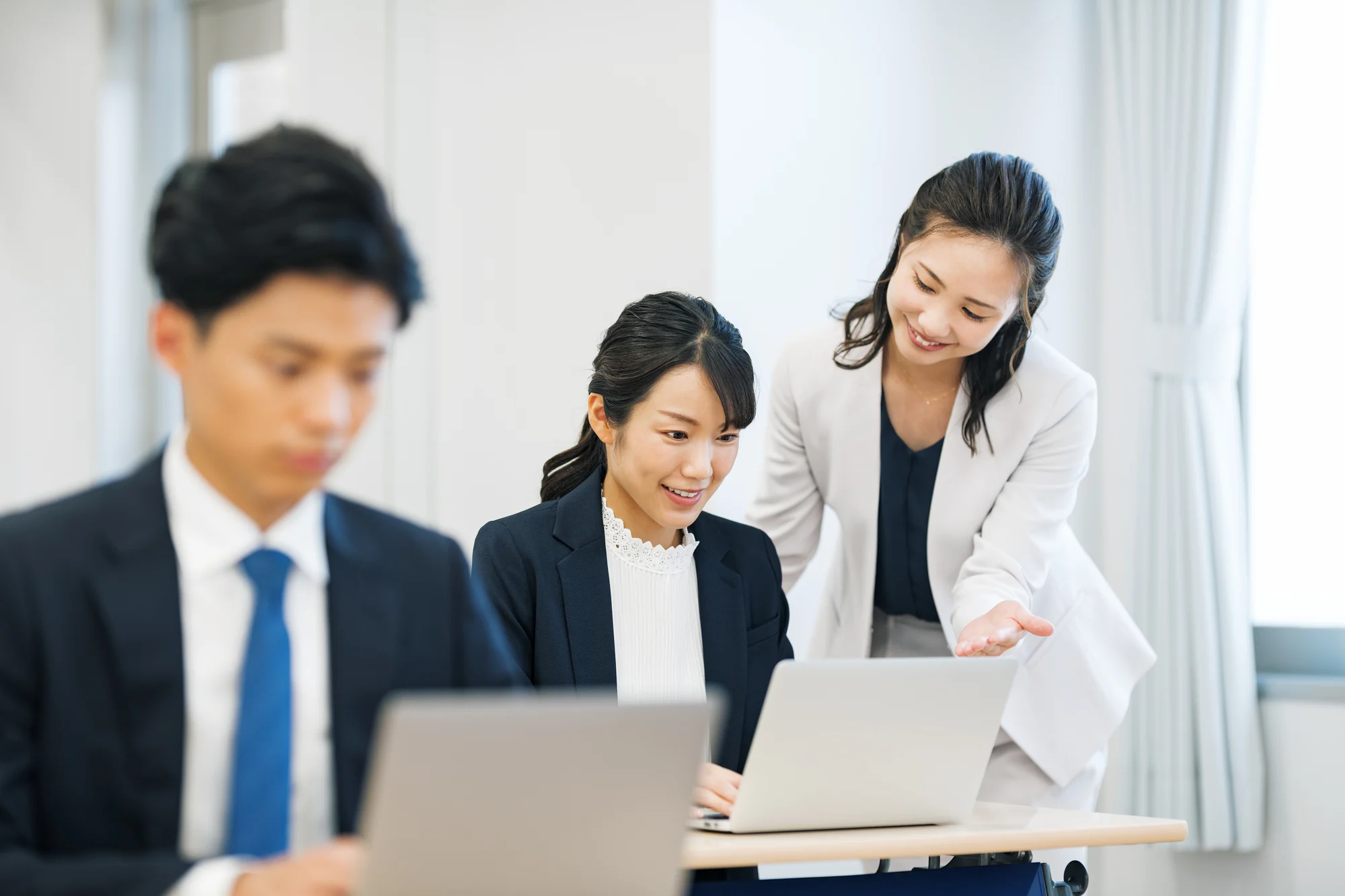 豊富な教材コンテンツで必要な研修を簡単に実施できる