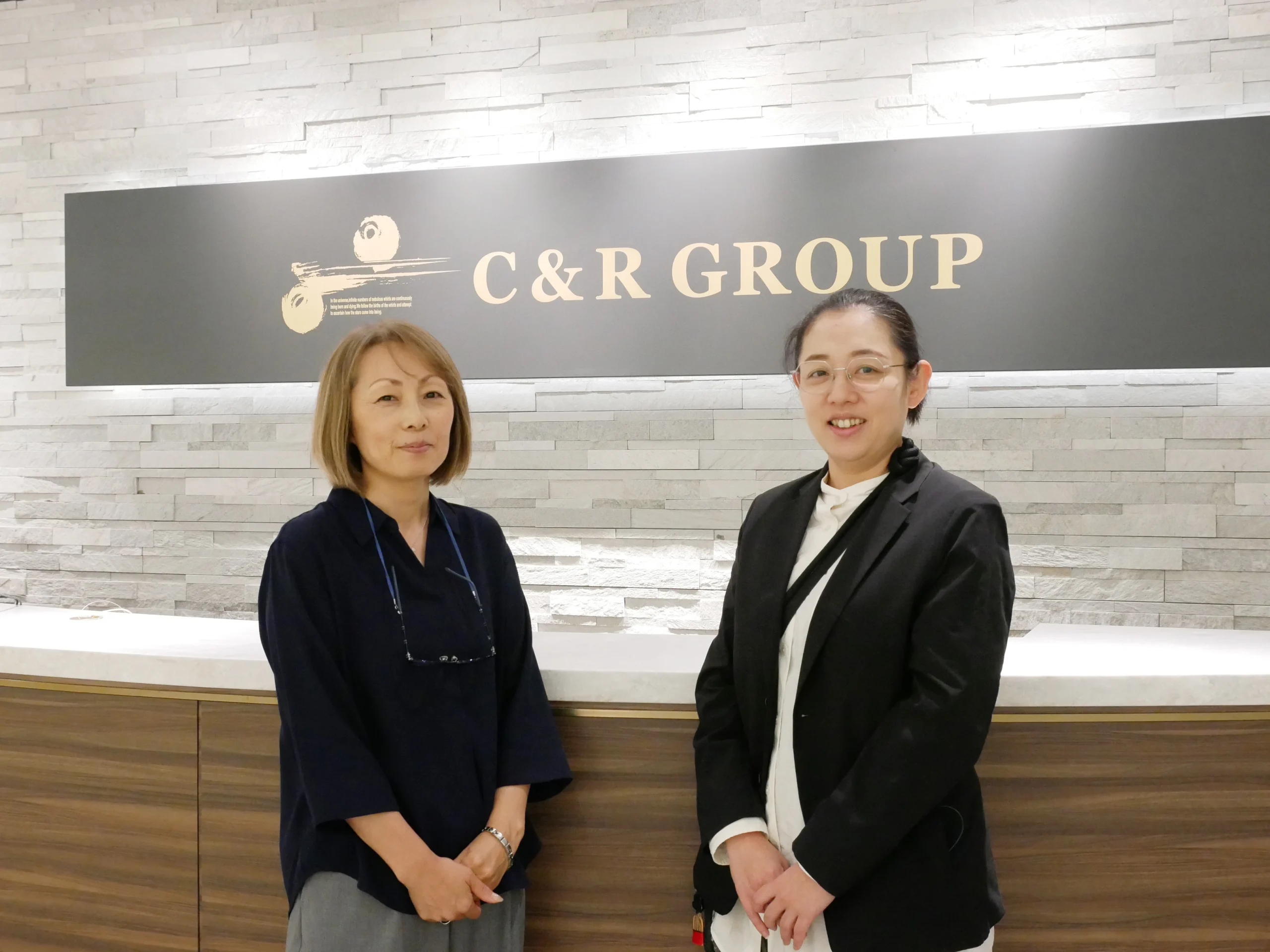受講率4倍を実現！“問い合わせ0件”の使いやすさで、多忙な管理担当者の工数を大幅カット
